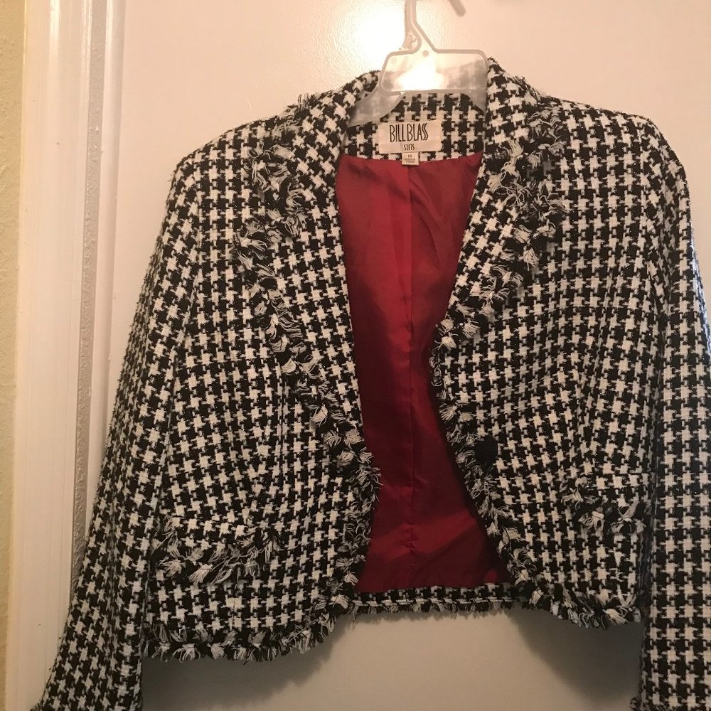 Bill Blass Women 2 piece suit